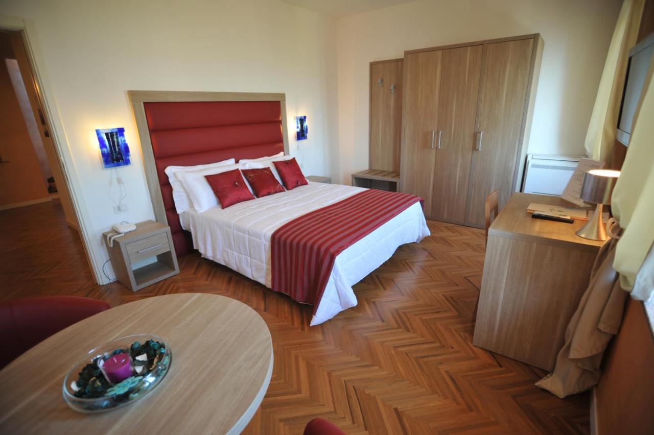 Hotel Astoria Fermo Ngoại thất bức ảnh