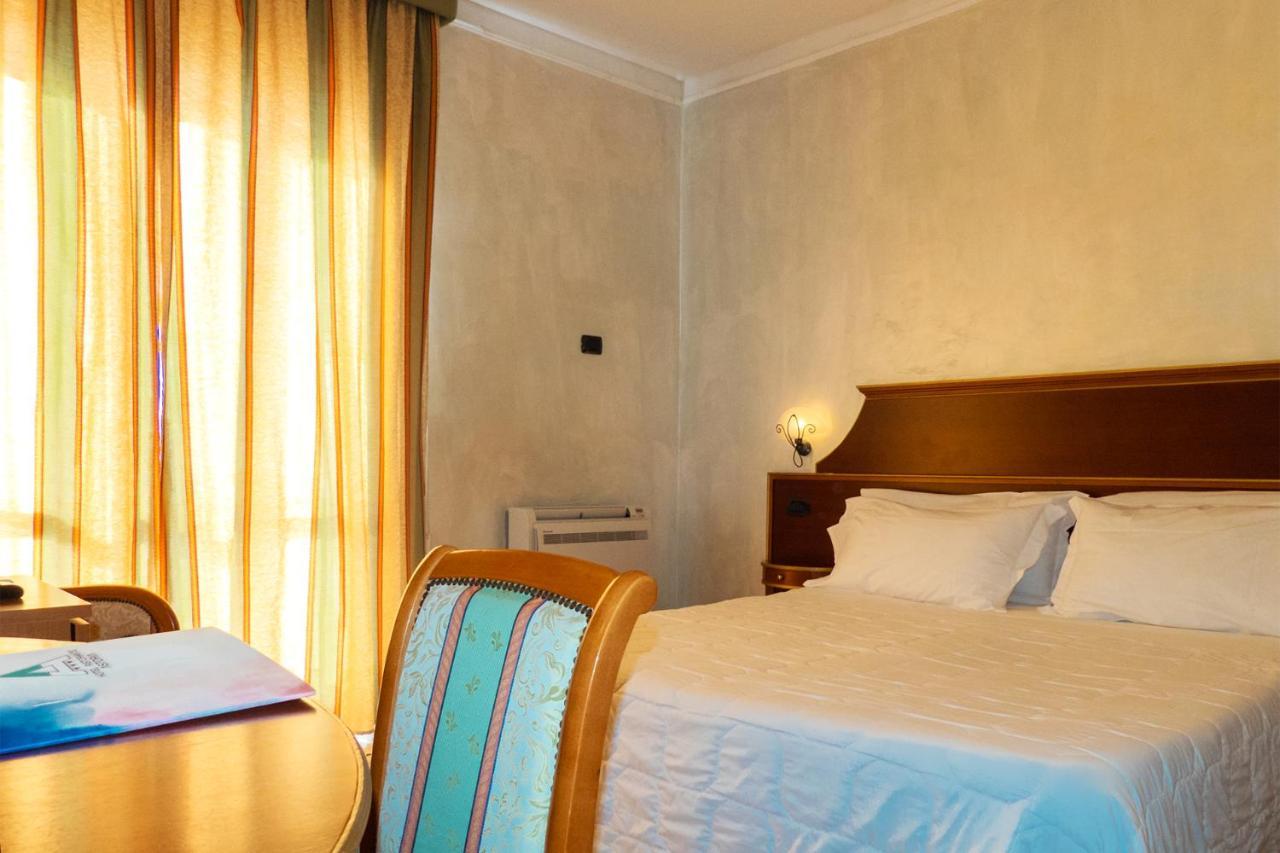 Hotel Astoria Fermo Ngoại thất bức ảnh