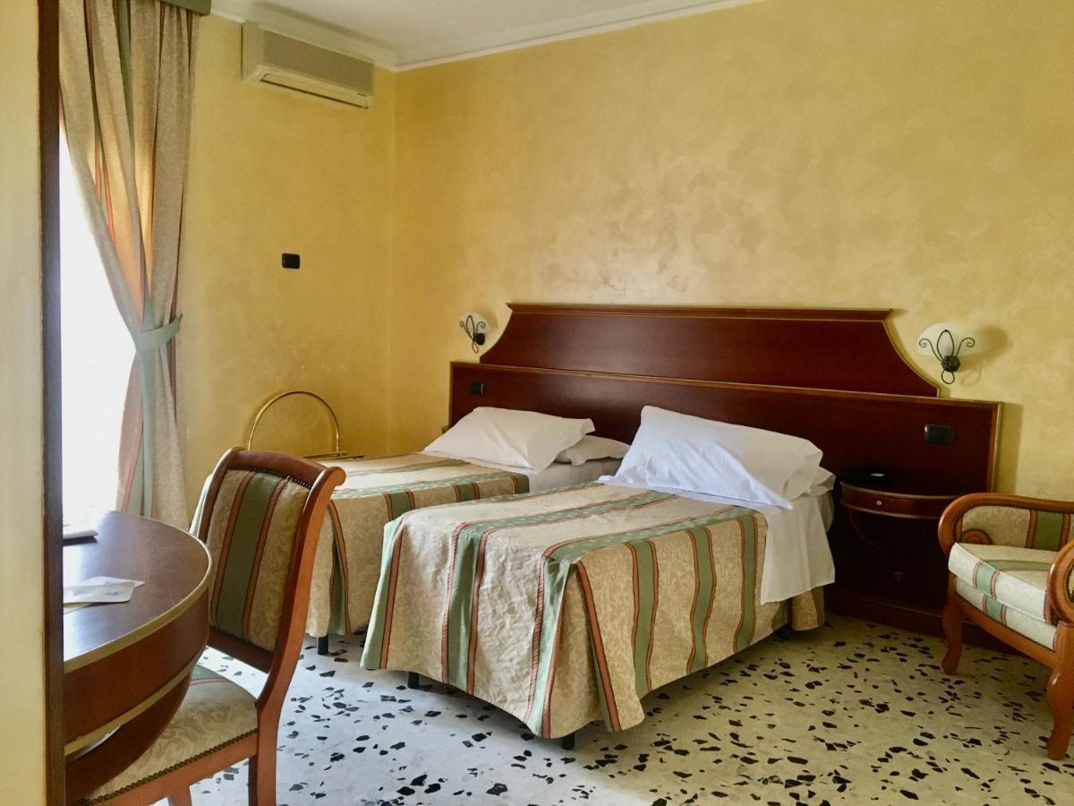 Hotel Astoria Fermo Ngoại thất bức ảnh